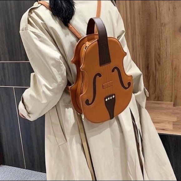The Violin 🎻 Purse - Picture 6 of 8